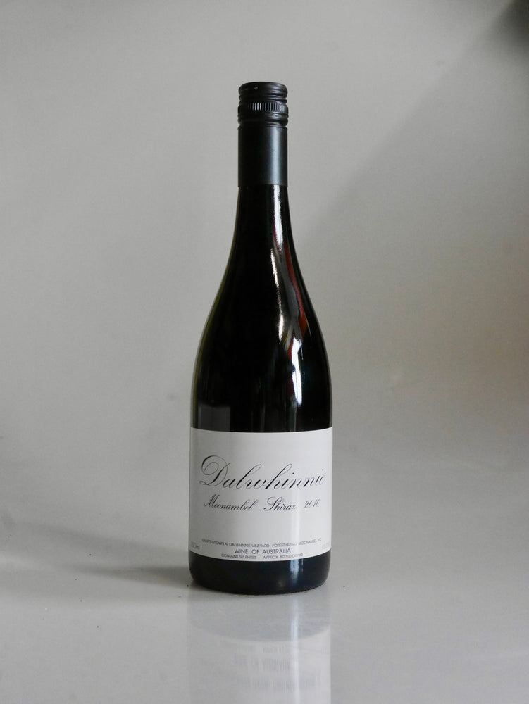 Dalwhinnie Moonambel Shiraz 2010